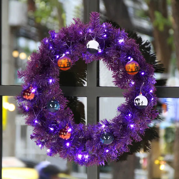 24 in pre-lit Halloween wreath with 50 LEDs - product photo 3 of 6