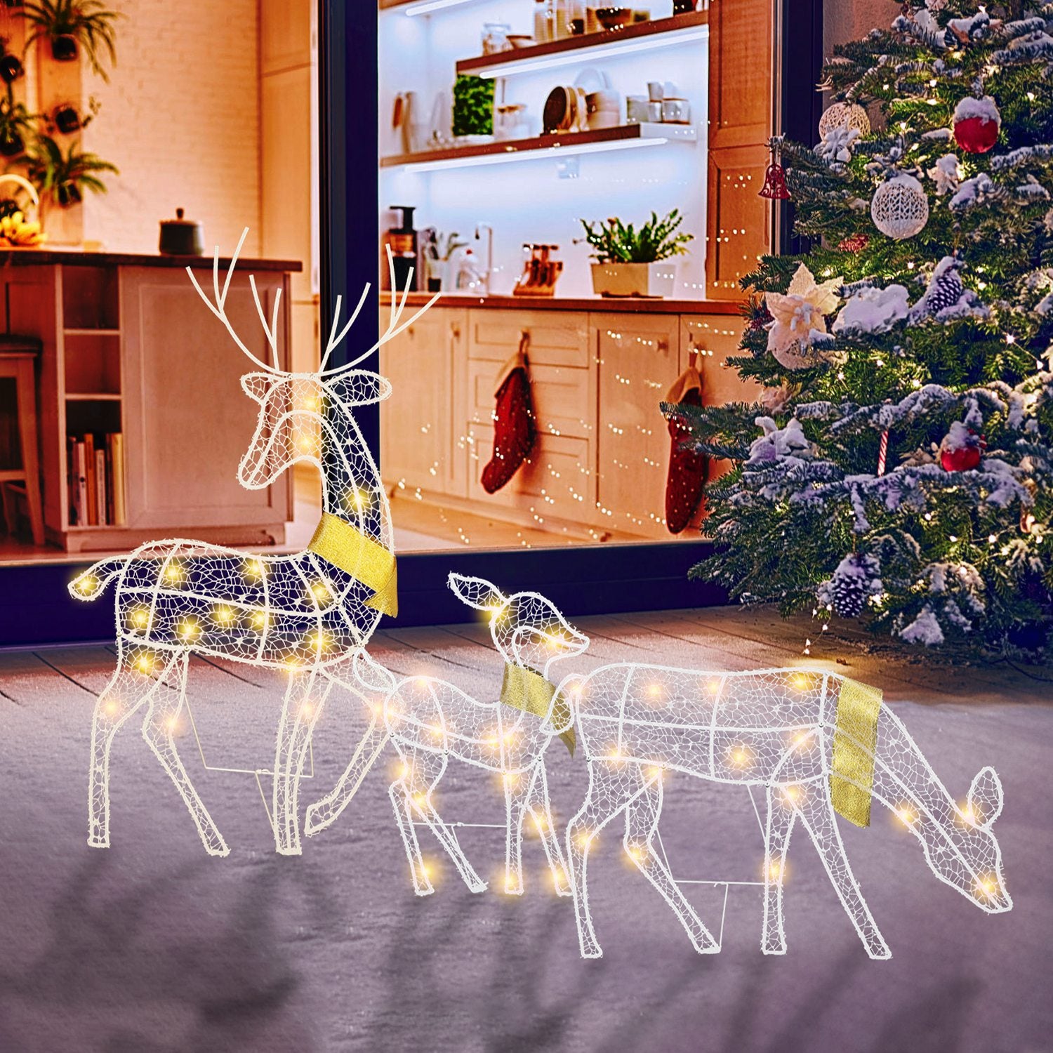 3 Sets of Reindeer Family Lighted 2D Christmas Deer Decoration Warm Yellow Light 3 Lighting Modes Buck Doe Fawn Indoor Outdoor Christmas Decoration