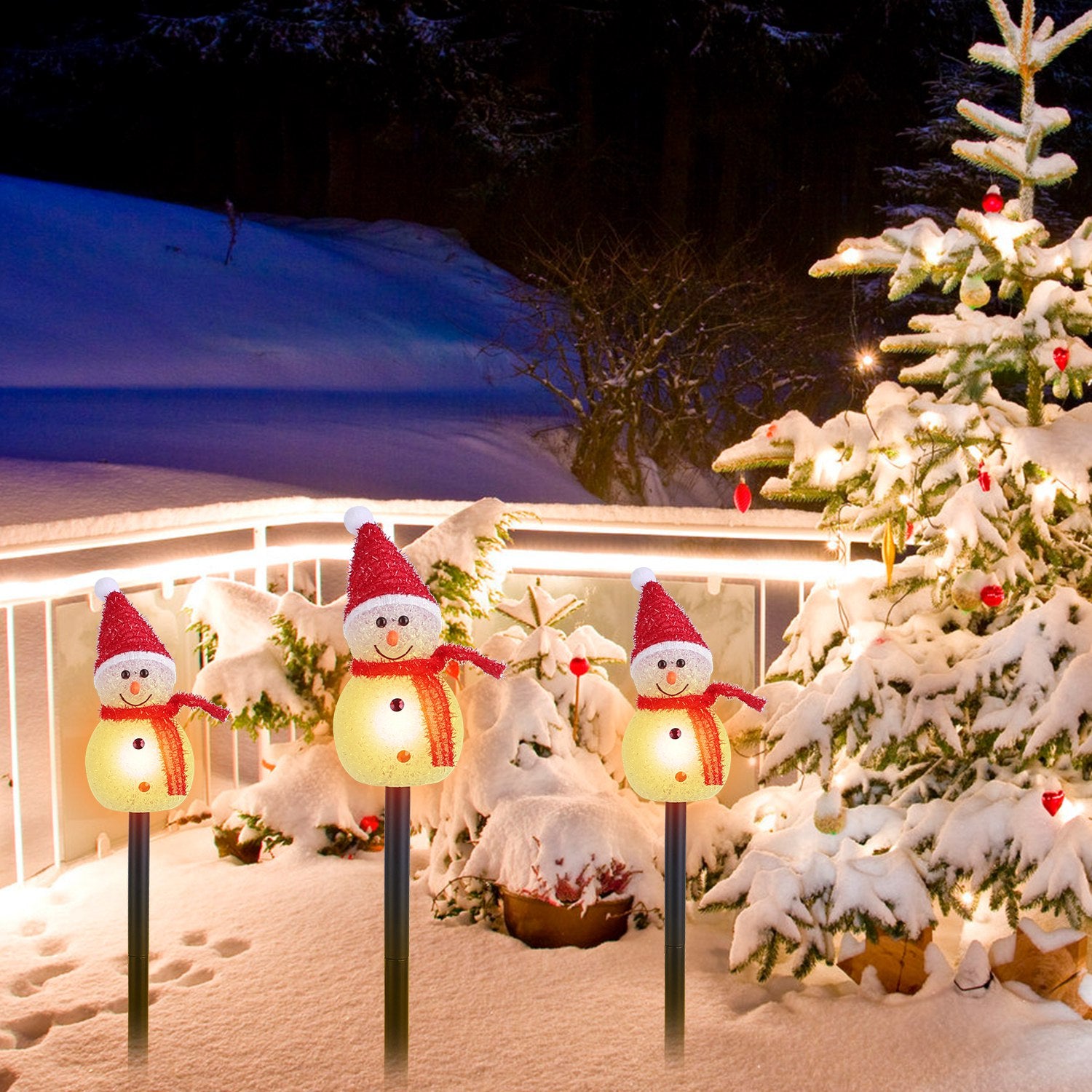 1Pc Solar Powered Lamp 3 Snowmen Outdoor Decorative Christmas Lamp Garden Stake Light IP55 Waterproof Santa Landscape Light Warm White LED Lighting Pa