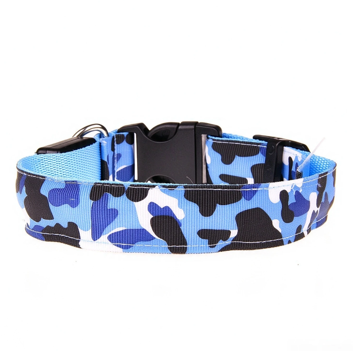 LED Camo Light Up Dog Collar, Glowing Safety Collar for Night Walking, Adjustable Nylon Pet Collar for Small Medium Large Dogs