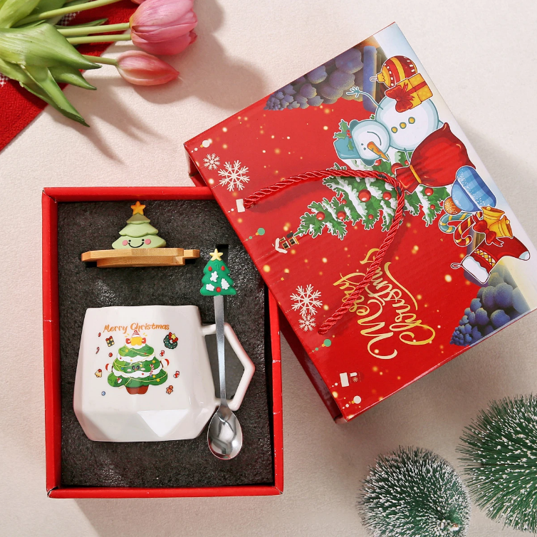 Christmas Mug Gift Set with Warmer - Santa Ceramic Coffee Mug, Wooden Lid & Tree Spoon, Holiday Keepsake Gift Box (4-Piece)