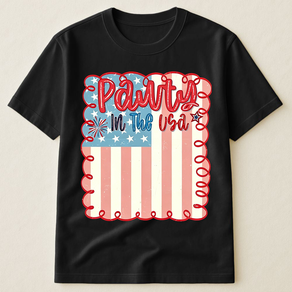Party In The USA Retro Distressed American Flag Cute 4th Of July Patriotic T-Shirt