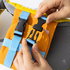 Summer dog life jacket with super buoyancy dog swimming suit for small, medium and large-sized dogs Golden retriever swimming