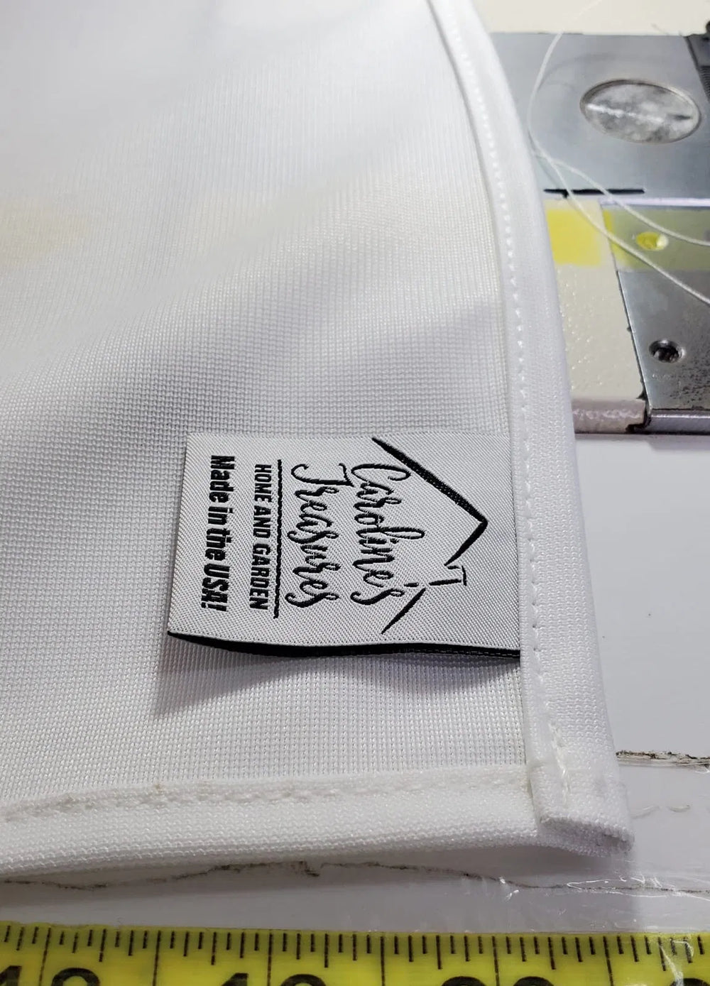 yellow labrador puppy halloween house flag - product photo 7 of 8
