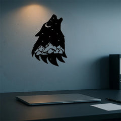 Gothic iron howling wolf wall art - product photo 3 of 6