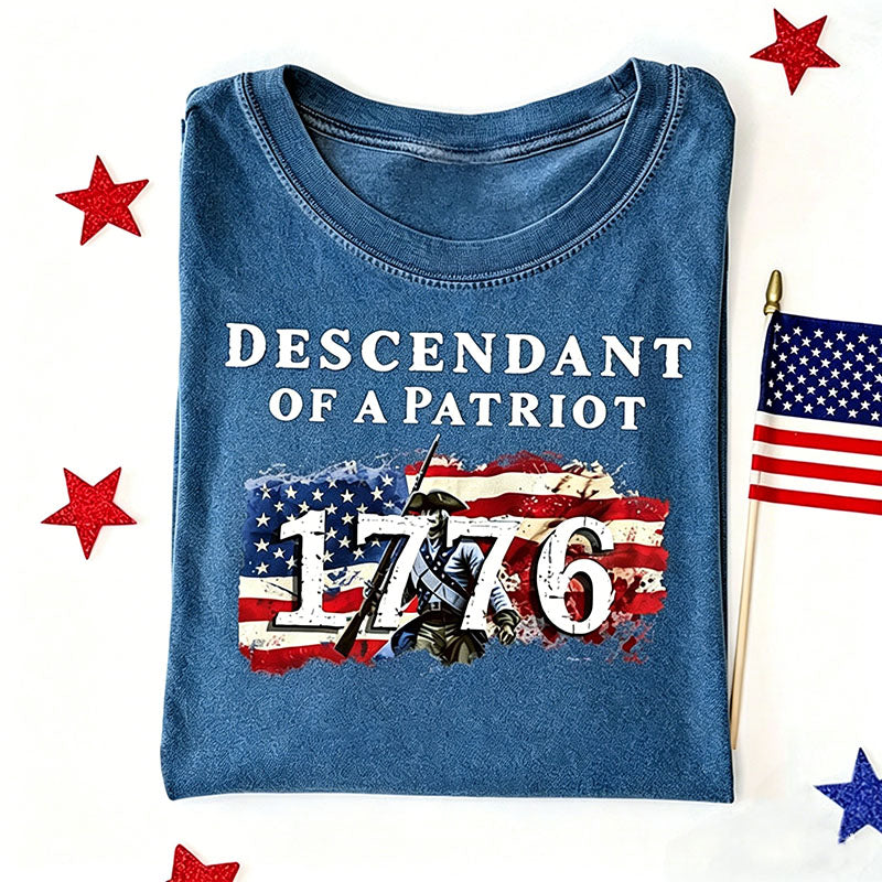 Descendant of a Patriot Shirt, Revolutionary War Heritage Tee, Vintage American Revolution Gift