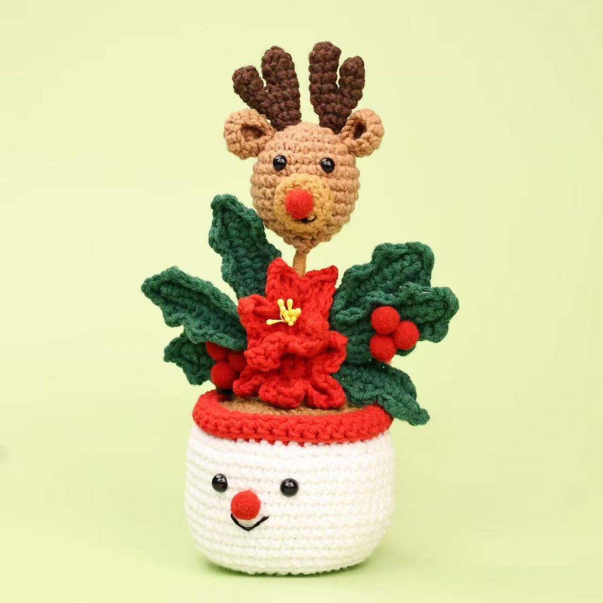 Hand Crochet Christmas Potted Ornaments, Cute Knitted Santa, Reindeer & Christmas Tree Tabletop Decor, Handmade Wool Figurine for Xmas Desktop Decoration, Holiday Gift