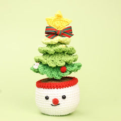 Hand Crochet Christmas Potted Ornaments, Cute Knitted Santa, Reindeer & Christmas Tree Tabletop Decor, Handmade Wool Figurine for Xmas Desktop Decoration, Holiday Gift