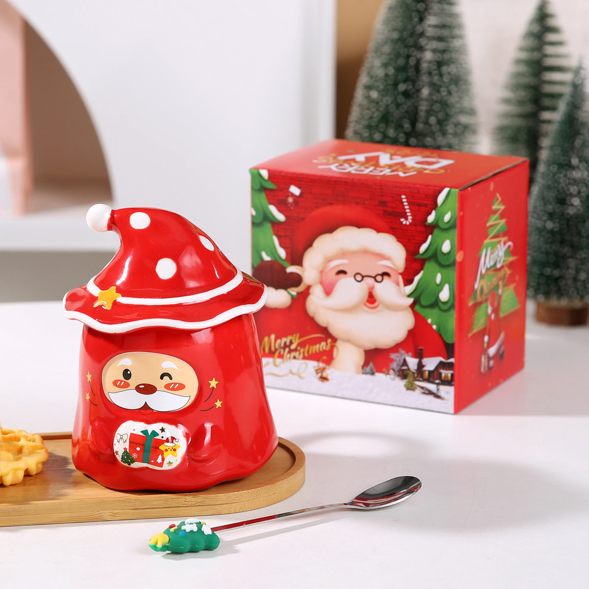 Santa Claus mug gift set - Includes a Christmas hat lid and tree-shaped spoon, with a gift box with a bag (3-piece set)