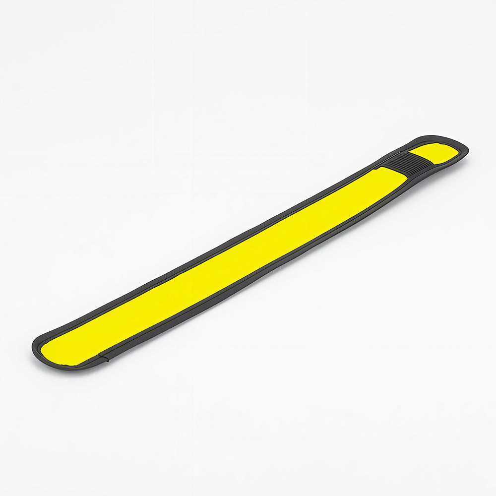 LED Clapping Bracelet - Light-emitting wristband, a must-have for creating an atmosphere