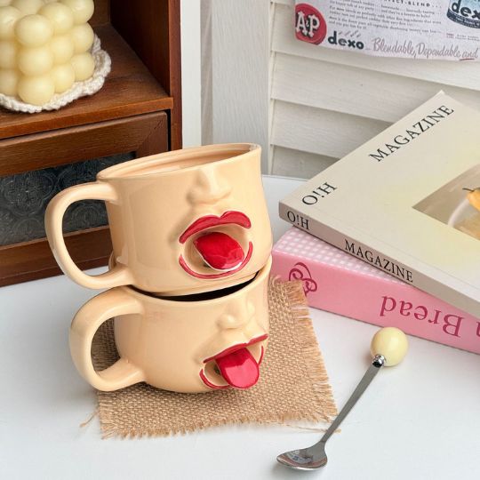 Funny Face Tongue Mug - product photo 6